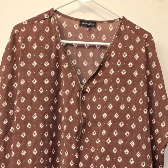 Brown Patterned Women's Top - Picture 3 of 4
